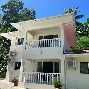 https://pauls-residence.maheislandhotels.com